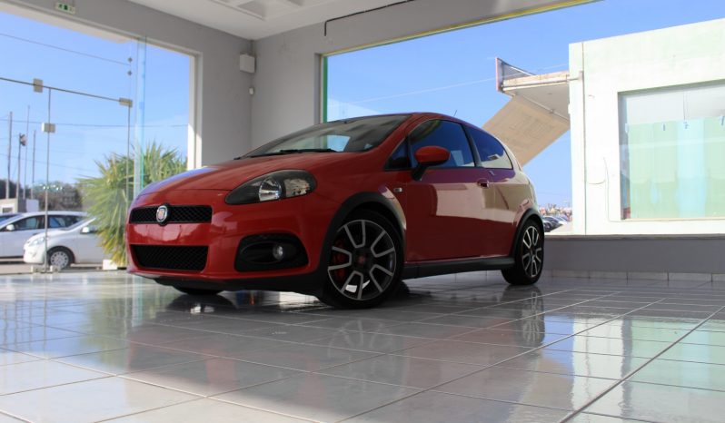 Fiat Grande Punto Abarth 8/2010 full
