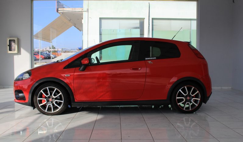 Fiat Grande Punto Abarth 8/2010 full