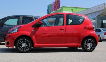 Toyota Aygo 5/2009 full