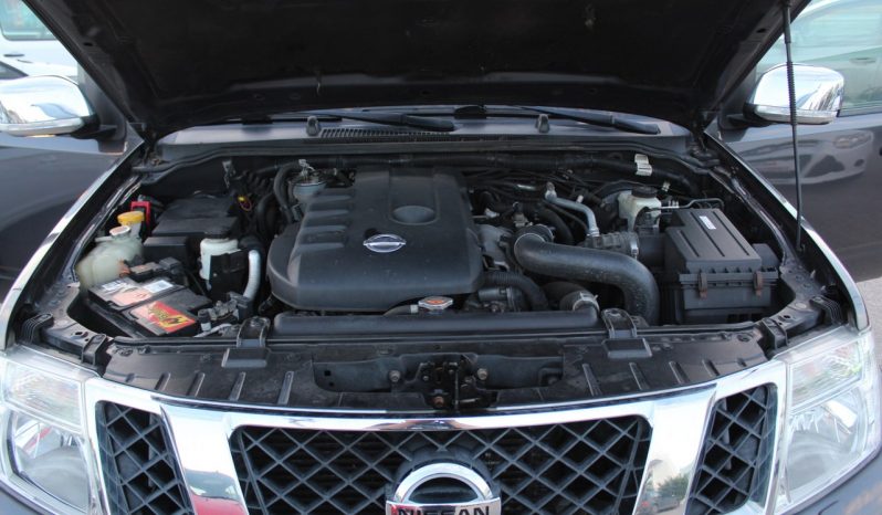 Nissan Navara 4/2011 full