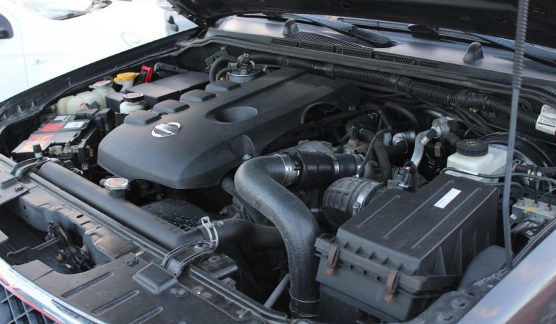 Nissan Navara 4/2011 full